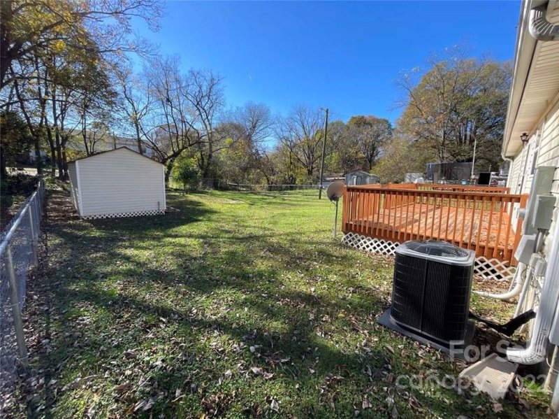 Property image 5 at 2445 Milton Avenue, Gastonia, NC 28052