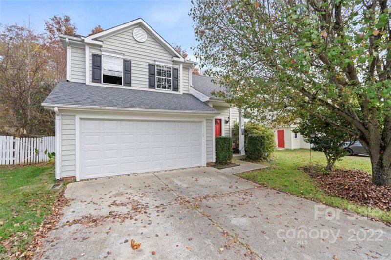 Property image 2 at 1519 Jeffrey Bryan Drive, Charlotte, NC 28213