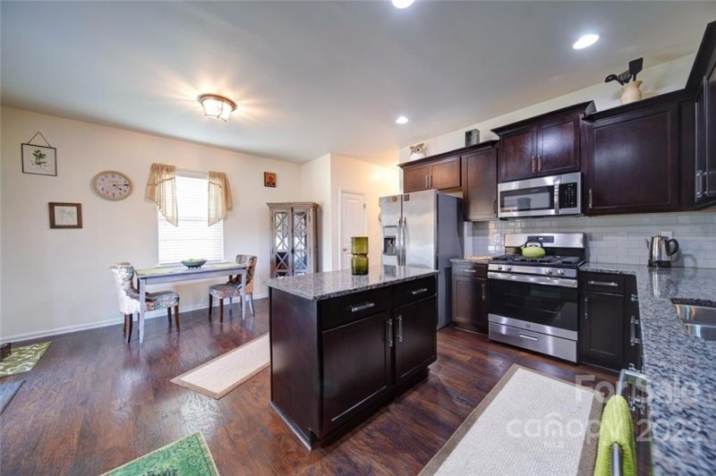 Property image 3 at 401 Wheat Field Drive, Mount Holly, NC 28120