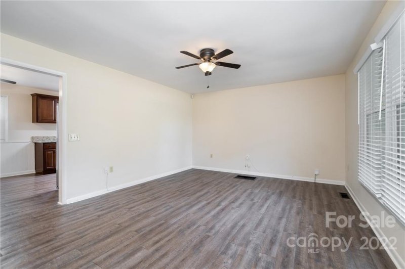 Property image 4 at 1500 Rama Road, Charlotte, NC 28211