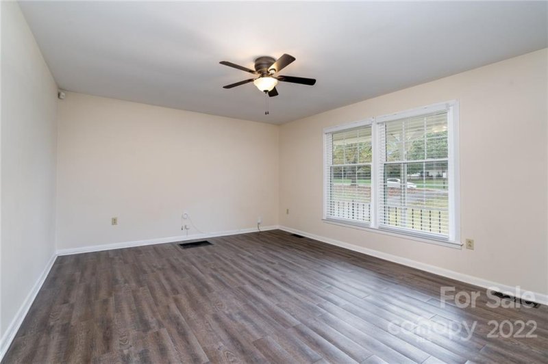 Property image 5 at 1500 Rama Road, Charlotte, NC 28211