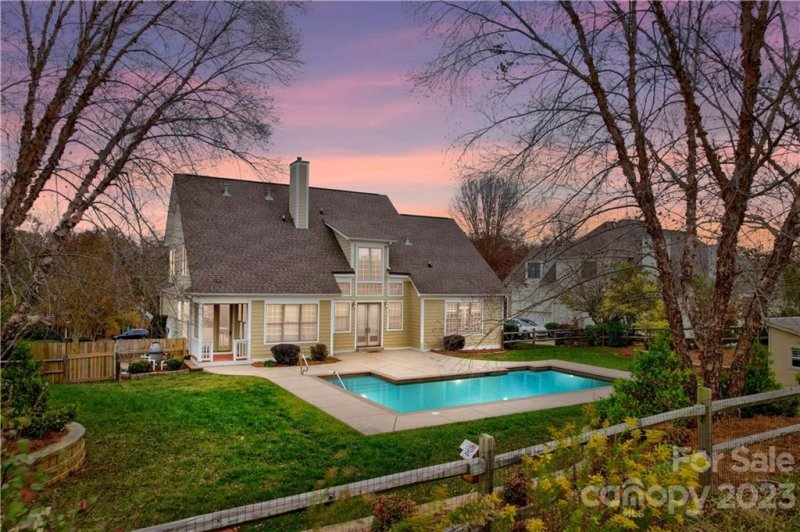 Property image 4 at 120 Sink Farm Road, Mooresville, NC 28115