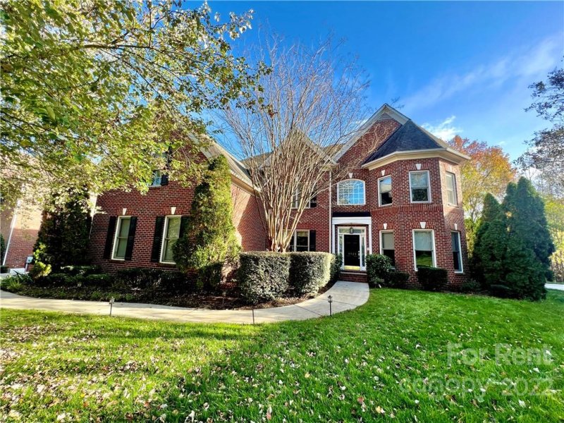 Property image 2 at 9923 Allyson Park Drive, Charlotte, NC 28277