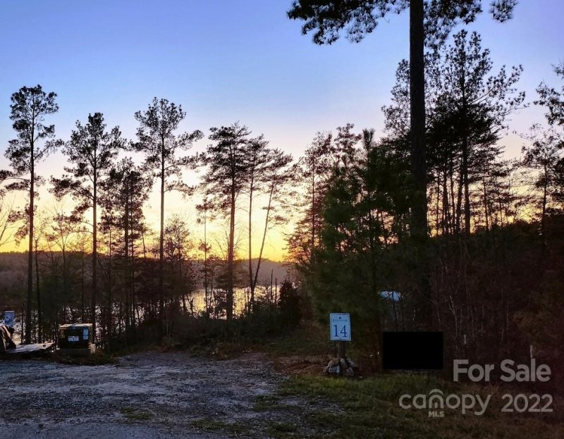 Property image 5 at 1518 Reflections Edge Drive, Granite Falls, NC 28630