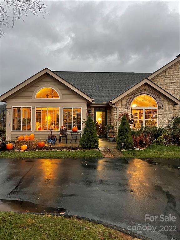 Property image 2 at 85 Outlook Circle, Swannanoa, NC 28778