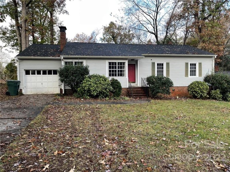 Property image 2 at 631 8th Street, Albemarle, NC 28001