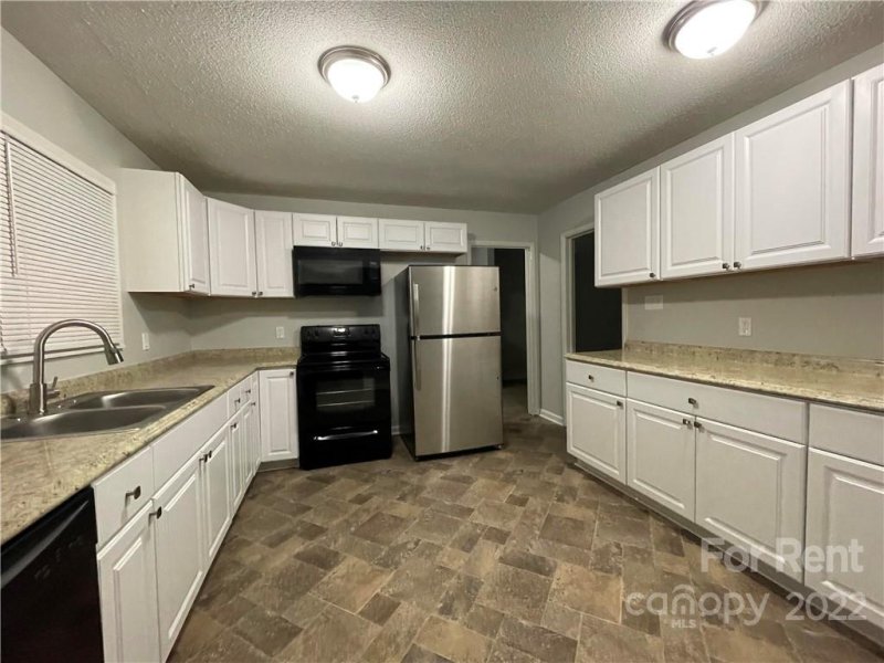 Property image 3 at 1623 Fern Forest Drive, Gastonia, NC 28054