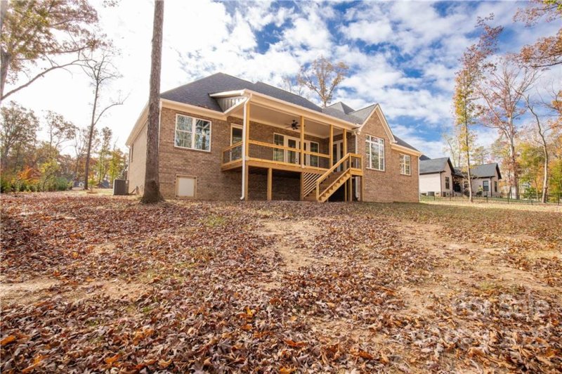 Property image 3 at 3011 Mccollum Oaks Lane, Monroe, NC 28110