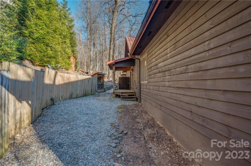 Property image 5 at 3246 Skyuka Mountain Road, Columbus, NC 28722