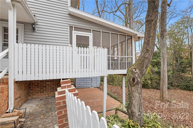 Property image 5 at 3007 Courtland Drive, Gastonia, NC 28056