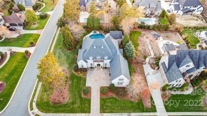 Property image 4 at 2014 Garden View Lane, Weddington, NC 28104