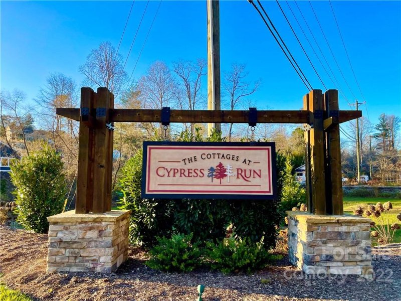 Property image 2 at 78 Leyland Circle, Hendersonville, NC 28792