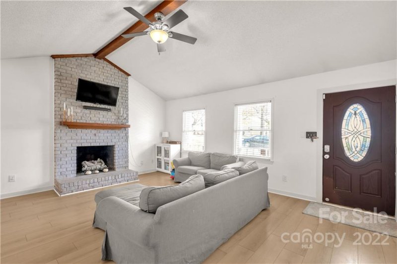 Property image 5 at 7100 Rockwood Forest Lane, Charlotte, NC 28212