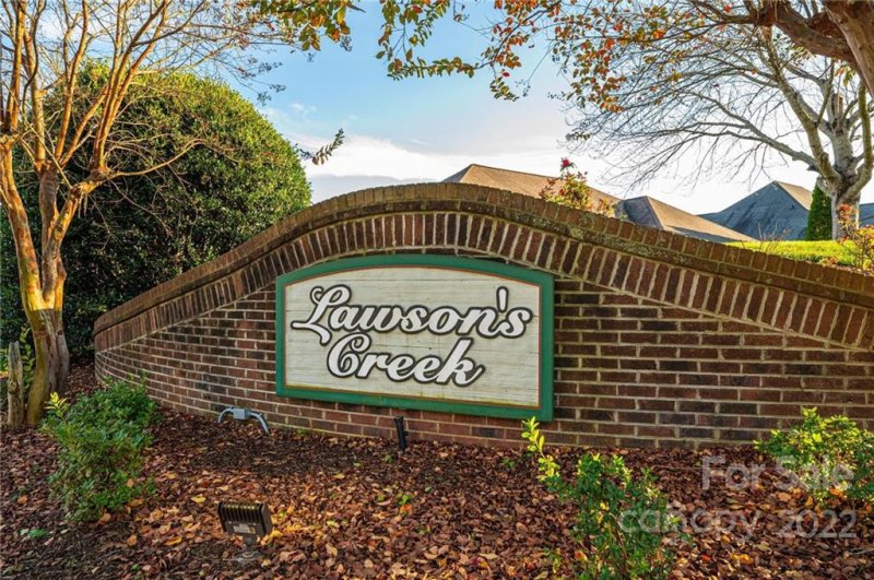 Property image 4 at 1719 30th Avenue Court, Hickory, NC 28601