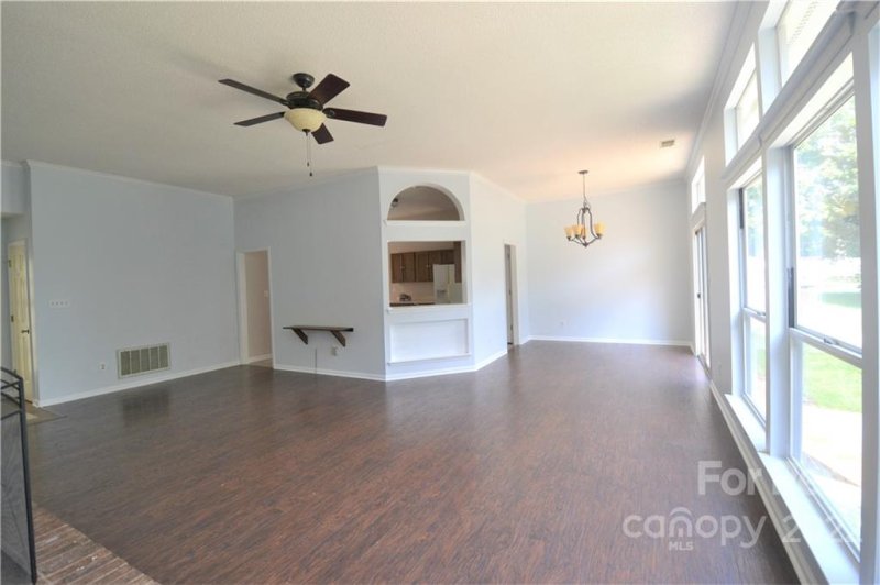 Property image 5 at 13006 Pecan Meadow Court, Charlotte, NC 28278