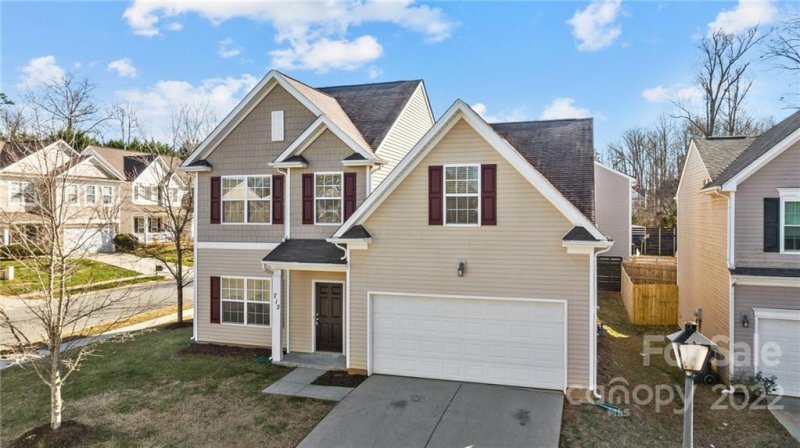 Property image 2 at 712 Harrier Road, Charlotte, NC 28216