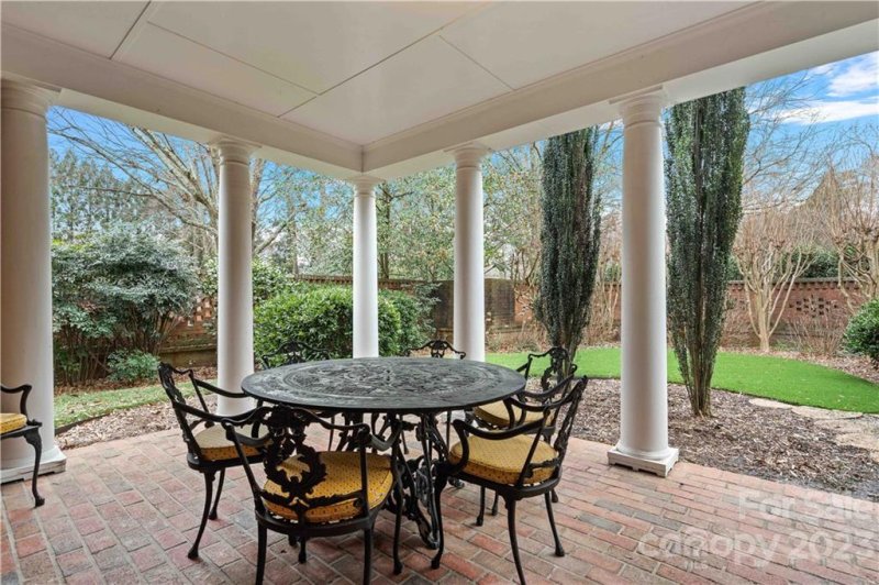 Property image 3 at 1224 Wareham Court, Charlotte, NC 28207