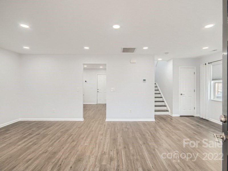 Property image 2 at 6824 Aerial Court, Charlotte, NC 28213