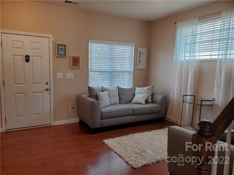 Property image 4 at 13815 Singleleaf Lane, Charlotte, NC 28278