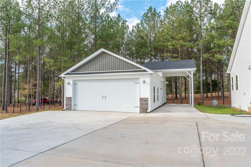 Property image 2 at 1041 Willow Grove Lane, York, SC 29745