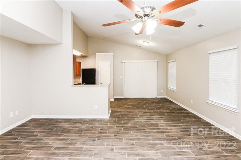 Property image 4 at 5320 Wisbech Court, Charlotte, NC 28215