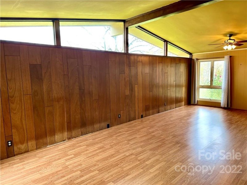 Property image 3 at 919 Rollingwood Drive, Mount Holly, NC 28120