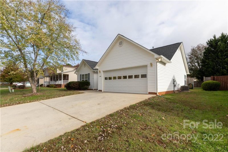 Property image 2 at 2287 Nuthatch Drive, Rock Hill, SC 29732