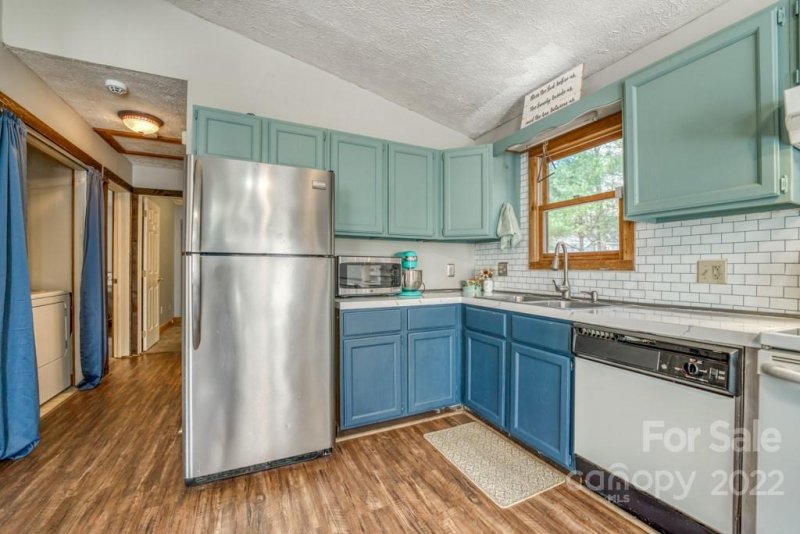 Property image 5 at 205 Mint Way, Flat Rock, NC 28731