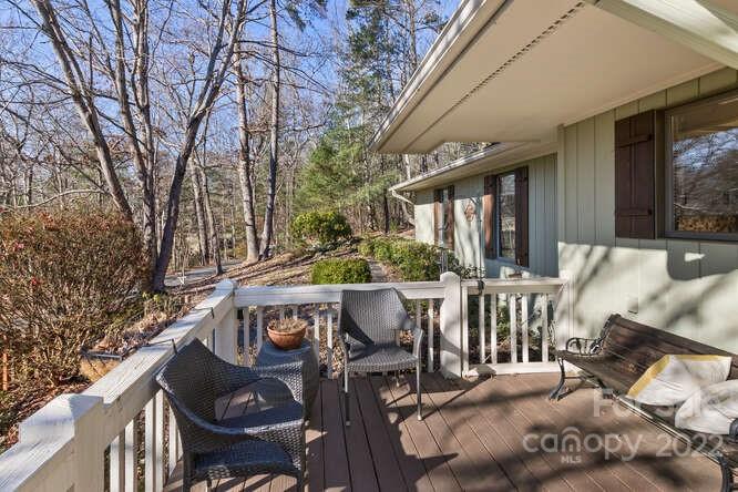 Property image 5 at 400 Rockmoor Way, Hendersonville, NC 28791