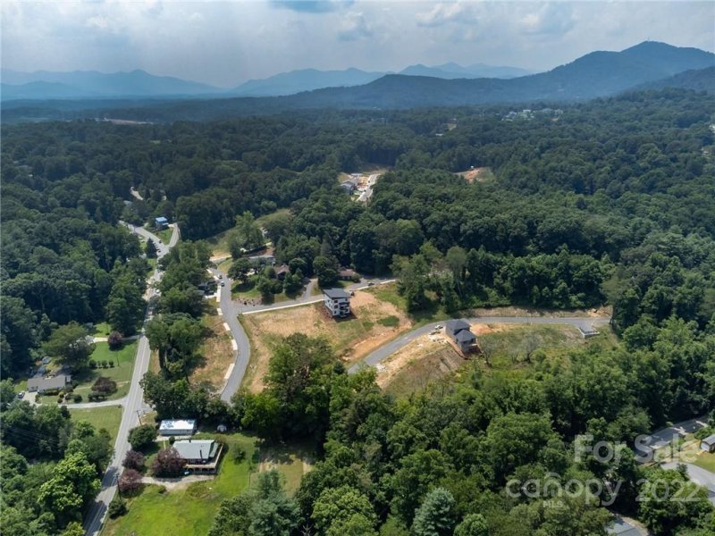 Property image 3 at 117 Rough Bark Trail, Asheville, NC 28806