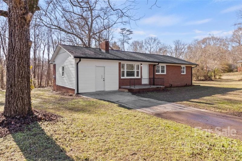 Property image 3 at 201 Church Street, High Shoals, NC 28077