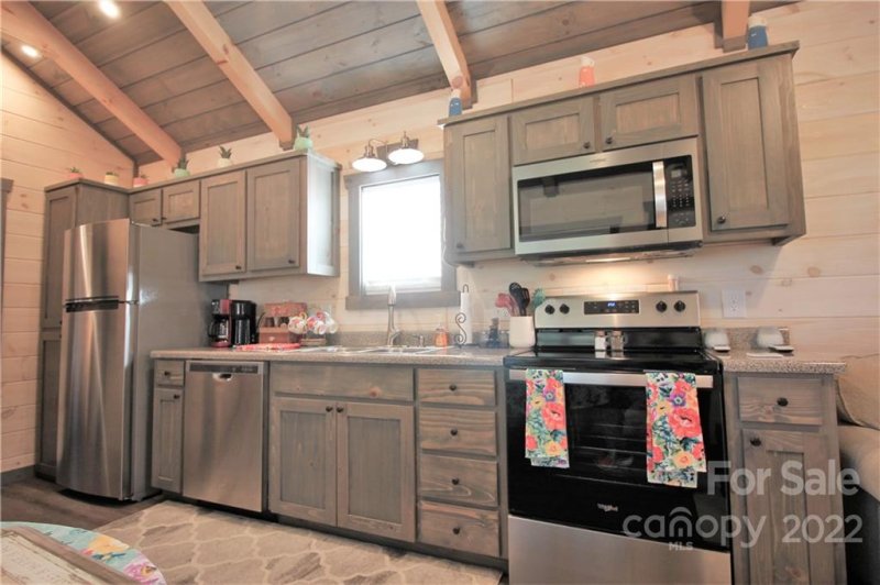 Property image 3 at 310 Aqua Vista Loop, Waynesville, NC 28785