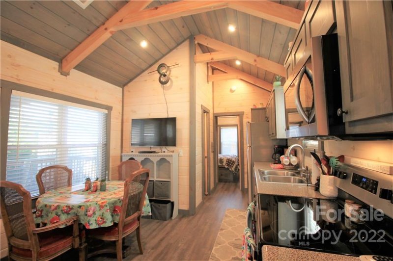 Property image 4 at 310 Aqua Vista Loop, Waynesville, NC 28785