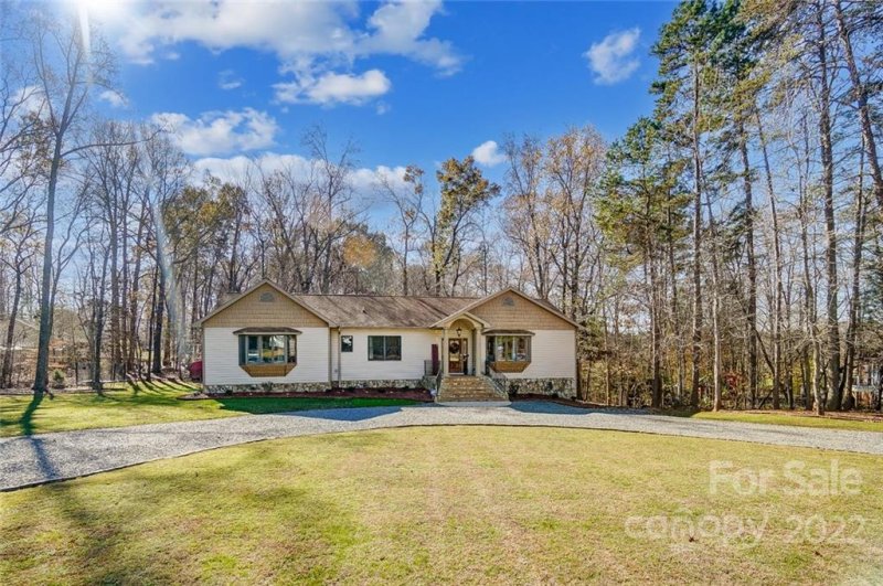 Property image 3 at 5128 Arden Gate Drive, Iron Station, NC 28080