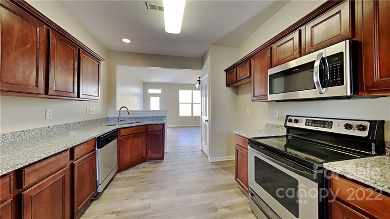 Property image 3 at 7379 Laurel Valley Road, Charlotte, NC 28273