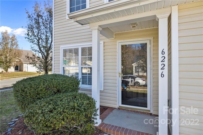 Property image 4 at 6226 Day Lilly Lane, Charlotte, NC 28216