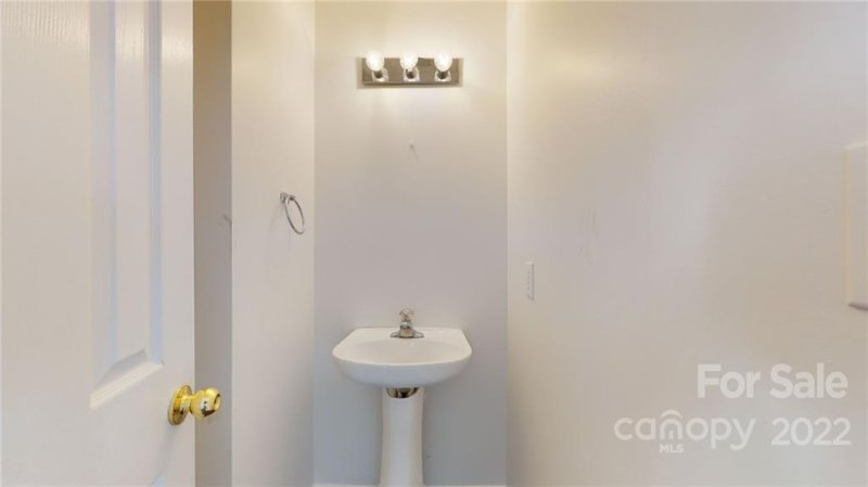 Property image 5 at 6226 Day Lilly Lane, Charlotte, NC 28216