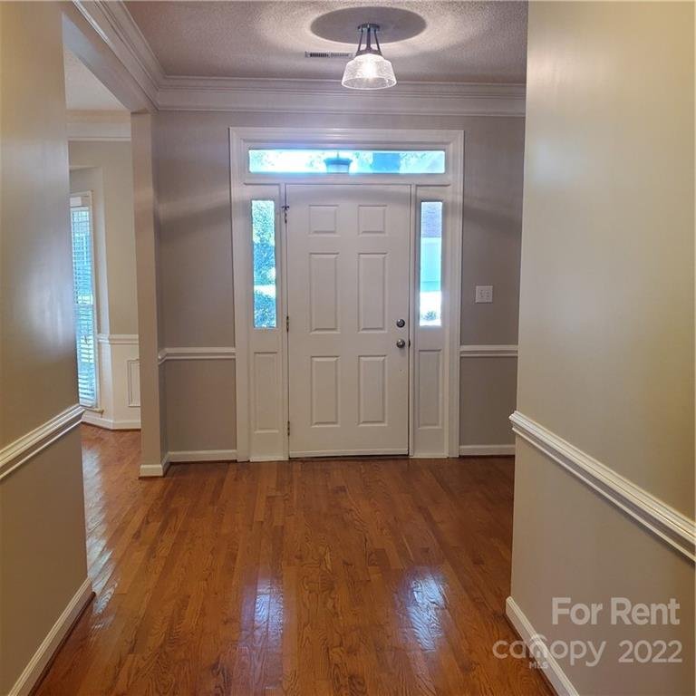 Property image 2 at 6616 Lyndonville Drive, Charlotte, NC 28277