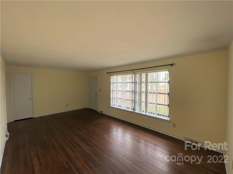 Property image 2 at 1944 Woodberry Road, Charlotte, NC 28212