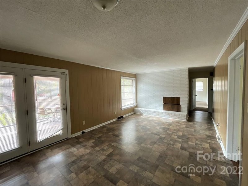 Property image 4 at 1944 Woodberry Road, Charlotte, NC 28212