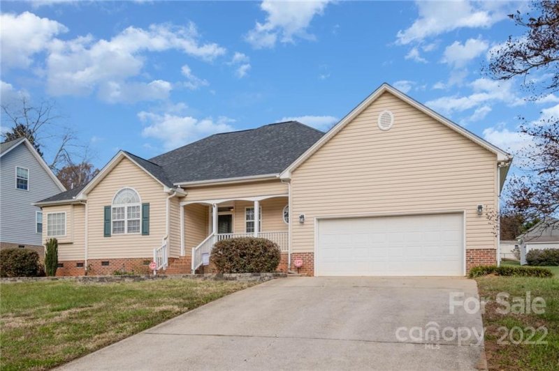 Property image 2 at 108 Deerfield Drive, Mount Holly, NC 28120