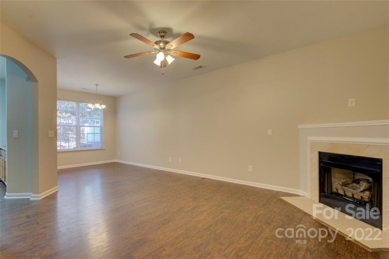 Property image 2 at 7637 Abigail Glen Drive, Charlotte, NC 28212