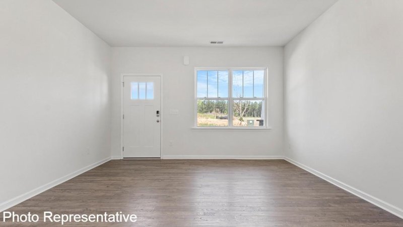 Property image 4 at 918 Newport Court, Asheville, NC 28806