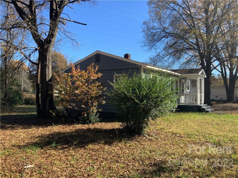 Property image 3 at 3500 Kentucky Avenue, Charlotte, NC 28216