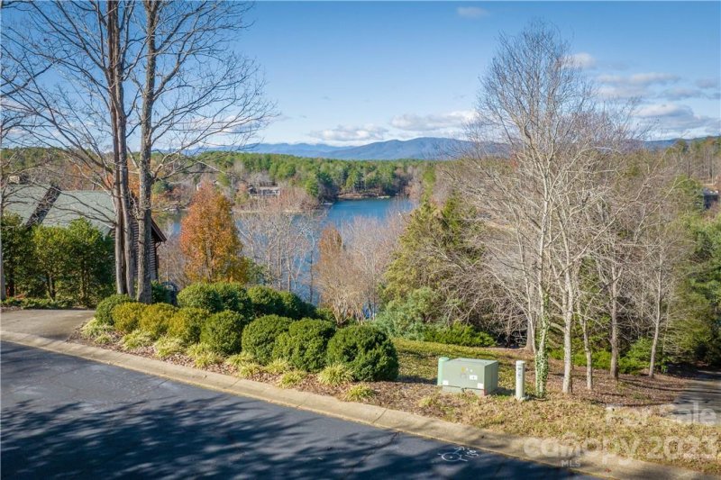 Property image 2 at 4641 Harbor View Terrace, Morganton, NC 28655