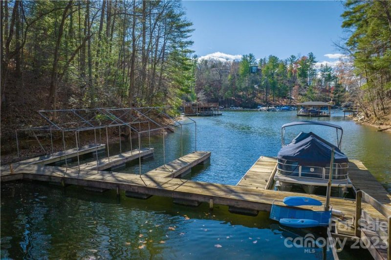 Property image 5 at 4641 Harbor View Terrace, Morganton, NC 28655