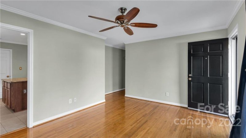 Property image 5 at 307 Vinecrest Drive, Matthews, NC 28105