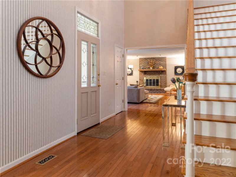 Property image 4 at 452 Sondley Woods Place, Asheville, NC 28805