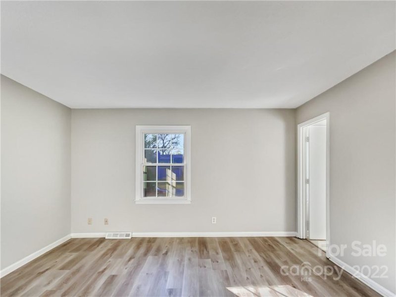 Property image 5 at 2809 O Hara Drive, Charlotte, NC 28273