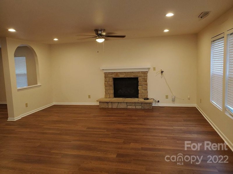 Property image 4 at 13926 Lawrence Farm Lane, Charlotte, NC 28278